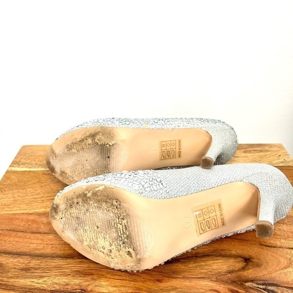 Lauren Lorraine Nude Sparkle Elissa Pumps. Size 7 #232 - Picture 7 of 9